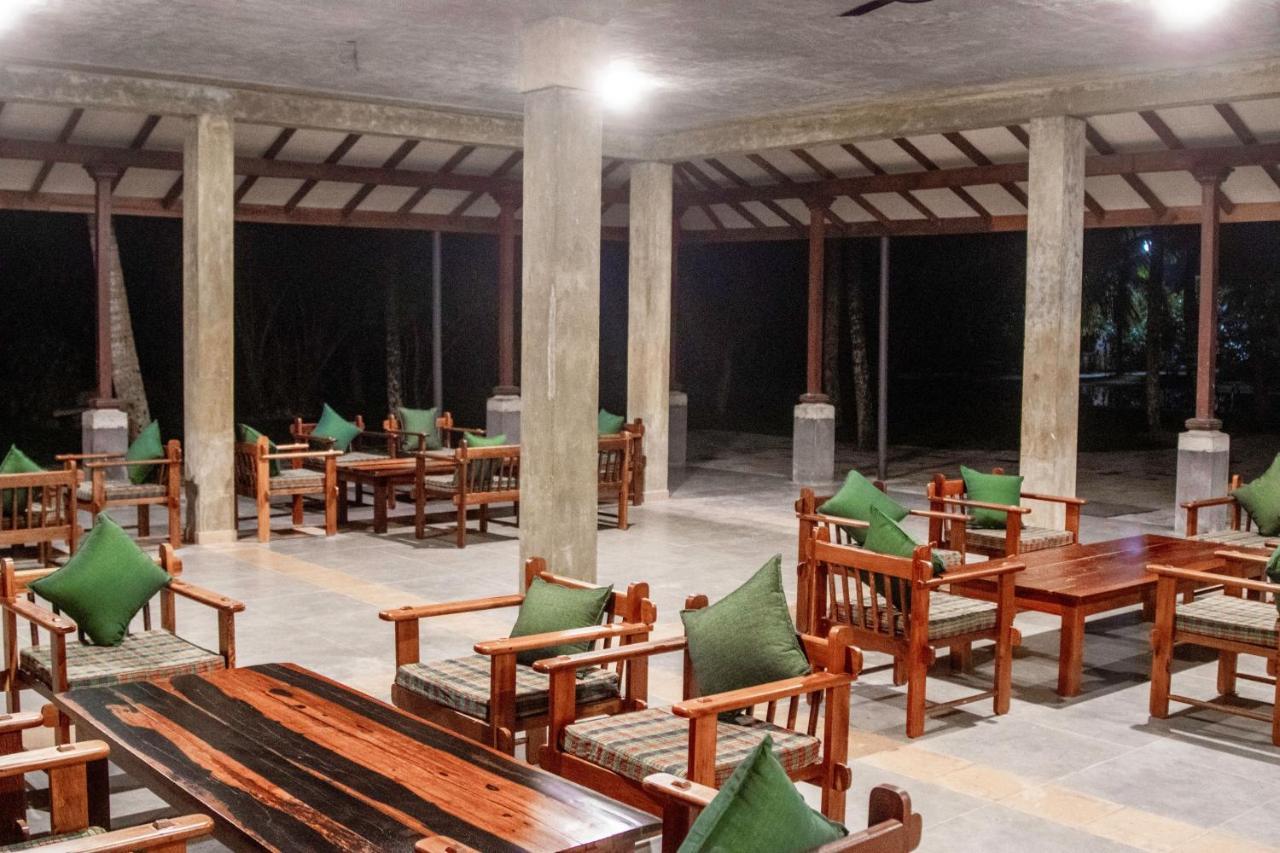 The Coastal Village Cabanas Ahangama Bagian luar foto